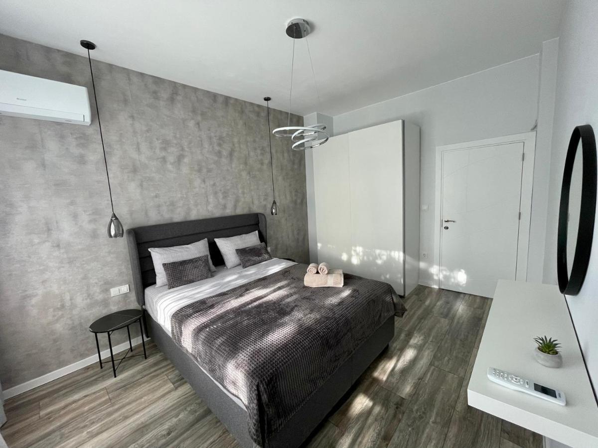 Vanquish Central Apartment Warna Exterior foto